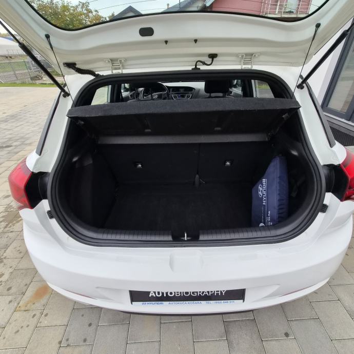Hyundai i20 1,2 STYLE ● HR auto ● 133.ooo km• 1. VLASNIK, fotografija 14