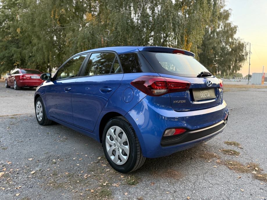 Hyundai i20 1,25, fotografija 3