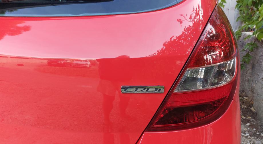 Hyundai i20 1,4 CRDi-- DIZEL-, fotografija 9