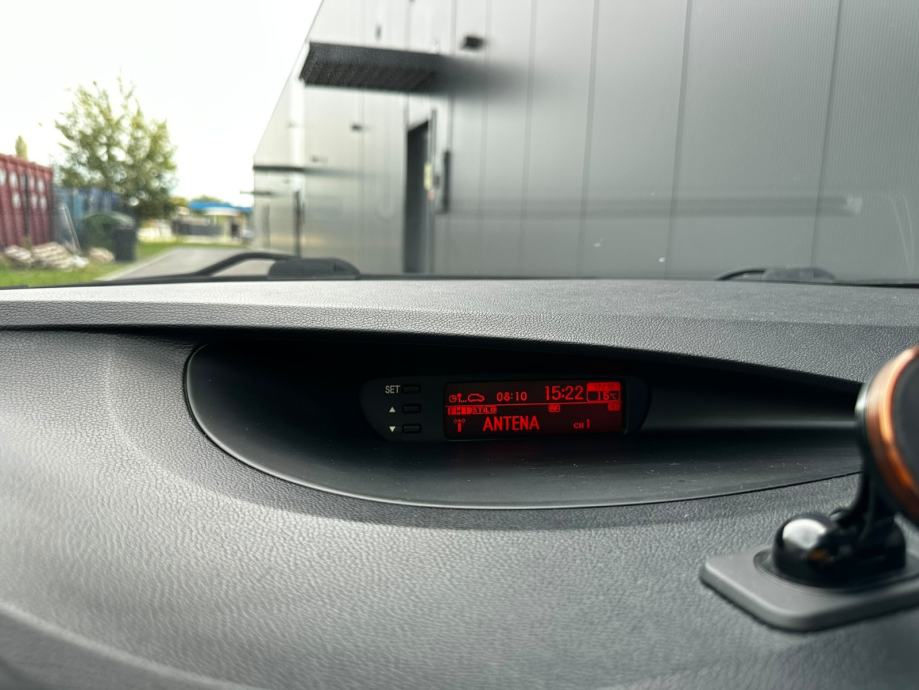 Hyundai i20 1,4 CRDi*Klima*Nove gume*Super stanje*, fotografija 14