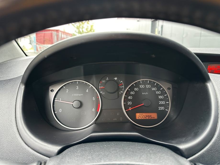Hyundai i20 1,4 CRDi*Klima*Nove gume*Super stanje*, fotografija 15