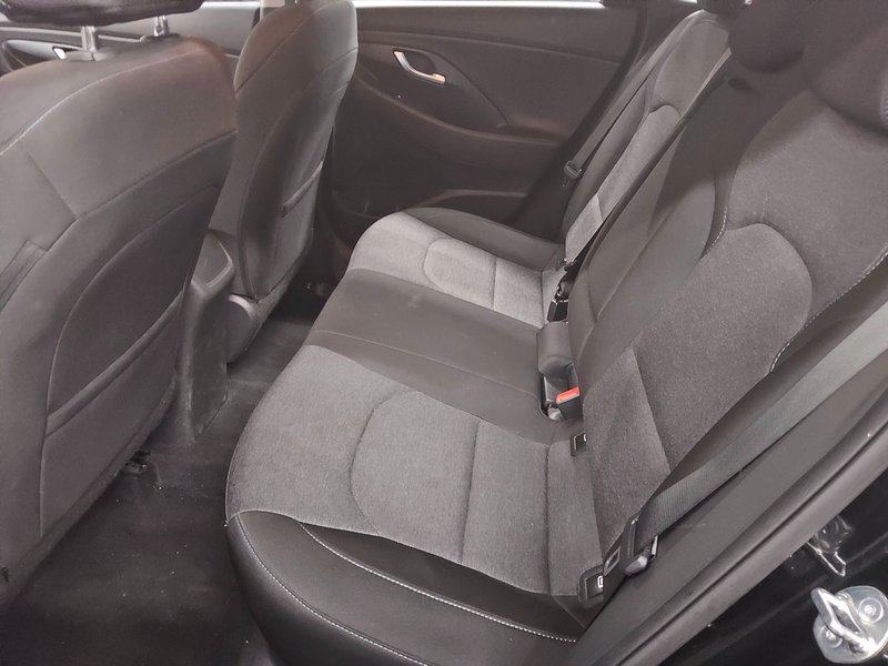 Hyundai i30 1.0 T-GDI Trend automatik • bežično punjenje • automatska, fotografija 13
