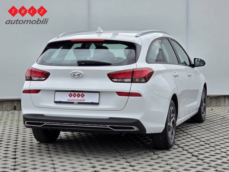 HYUNDAI I30 1.0 TGDI CW, fotografija 3