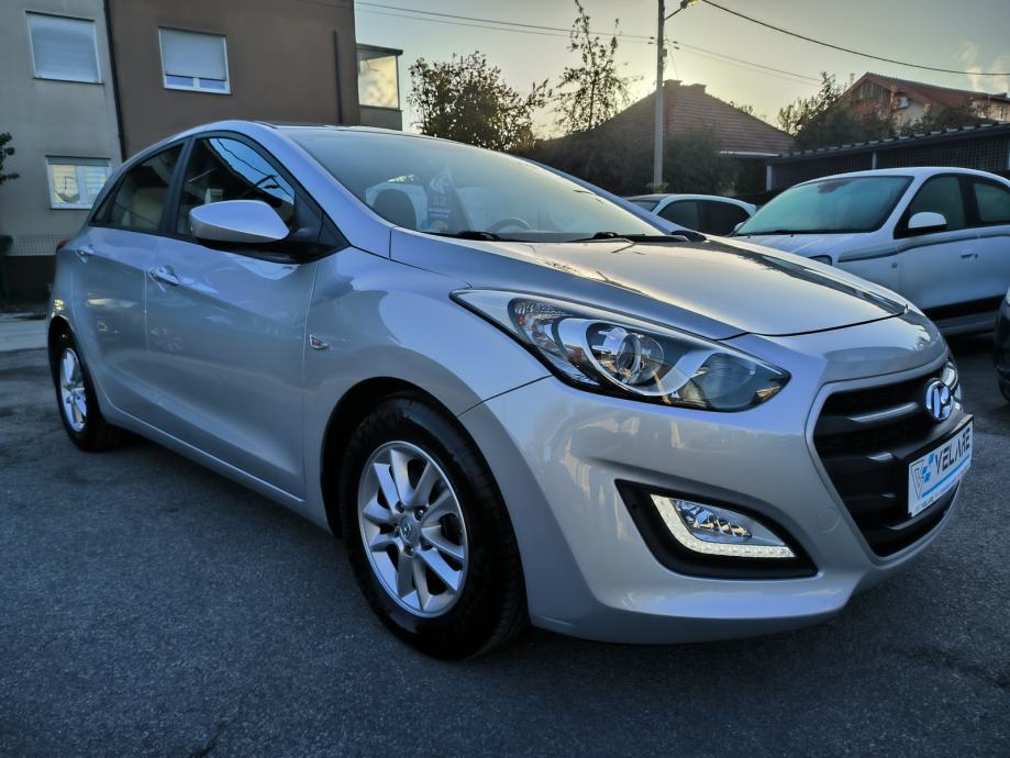 Hyundai i30 1,4 100ks, SERVISNA, JAMSTVO, REG. 06/27, NIJE UVOZ, fotografija 3