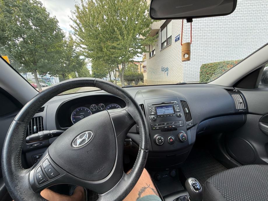 Hyundai i30 1,4 16V, fotografija 3