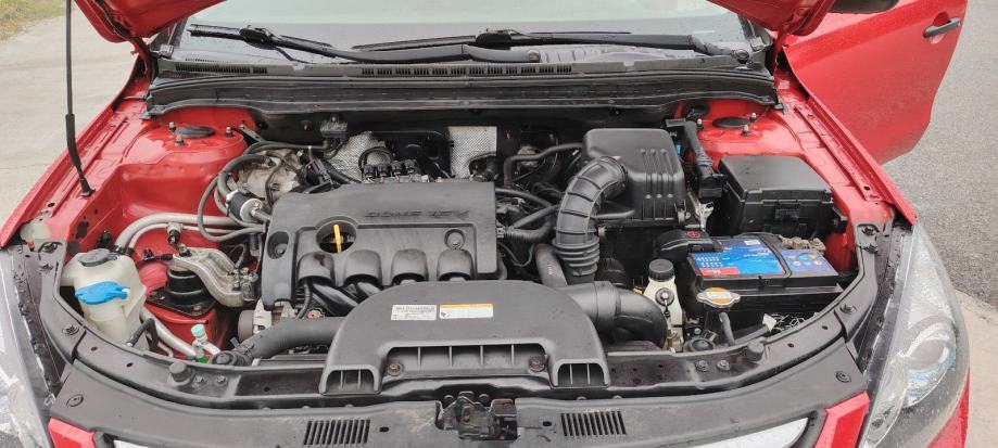 Hyundai i30 1,4 16V, fotografija 4