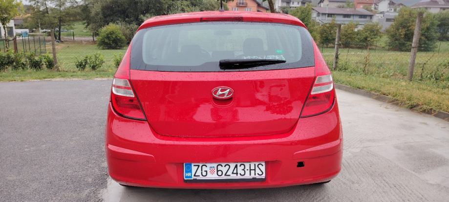 Hyundai i30 1,4 16V, fotografija 15