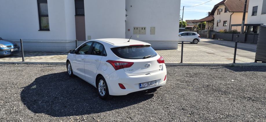 Hyundai i30 1,4 CRDi//Model 2013❗️Samo 168tkm//Max oprema//, fotografija 7