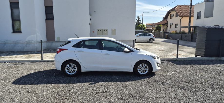 Hyundai i30 1,4 CRDi//Model 2013❗️Samo 168tkm//Max oprema//, fotografija 5