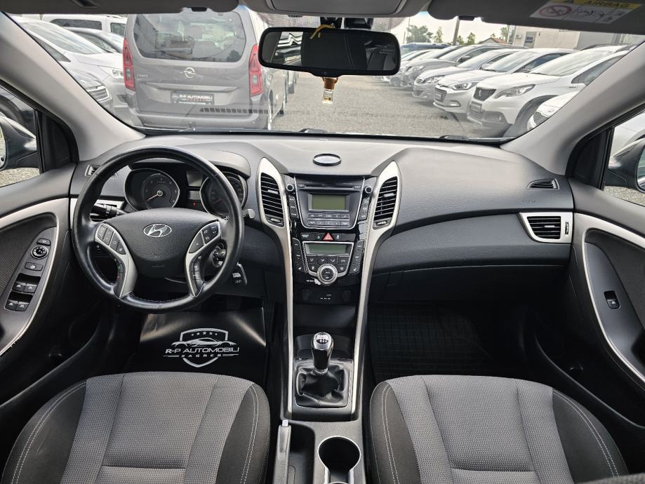 *HYUNDAI*I30*1.4*CRDI*PREMIUM*LED*NAVI*ALU*FUL*TOP*STANJE*SERVISNA*ZG*, fotografija 19