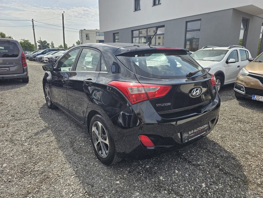 *HYUNDAI*I30*1.4*CRDI*PREMIUM*LED*NAVI*ALU*FUL*TOP*STANJE*SERVISNA*ZG*, fotografija 8