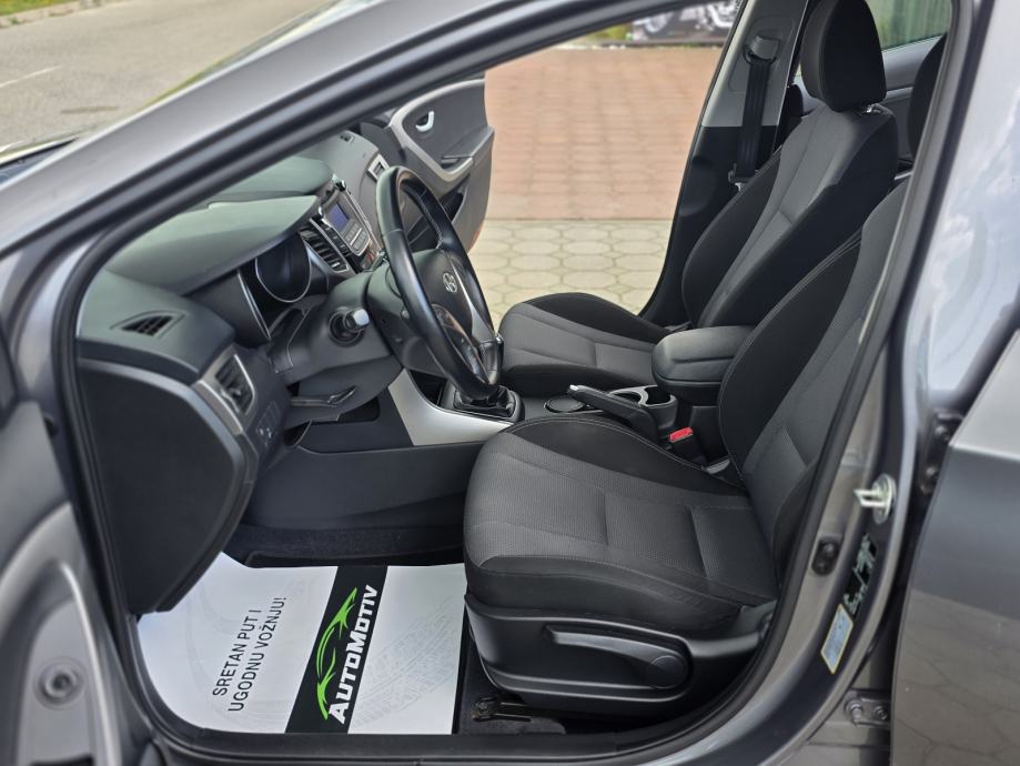 HYUNDAI i30 1.4 CRDi - ***SERVISNA+SERVIS- KLIMATRONIK - ALU FELGE***, fotografija 13