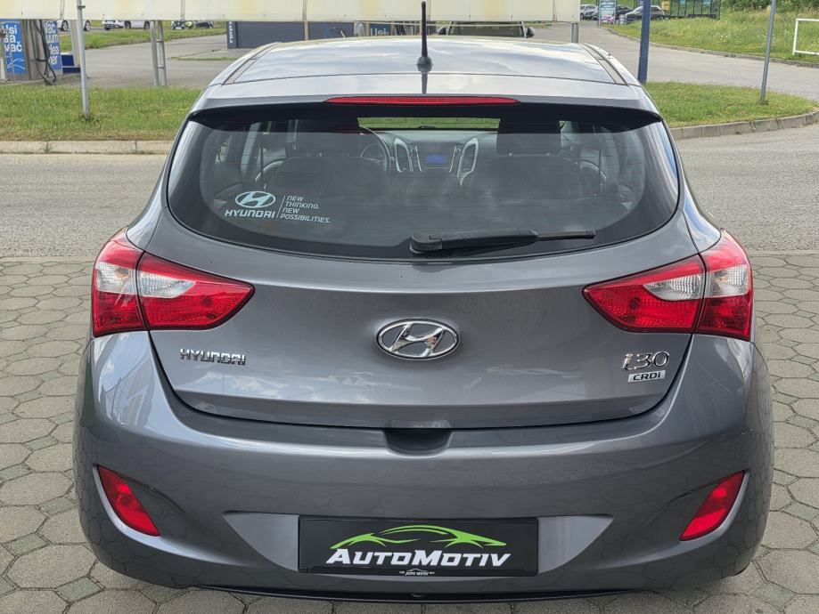 HYUNDAI i30 1.4 CRDi - ***SERVISNA+SERVIS- KLIMATRONIK - ALU FELGE***, fotografija 7