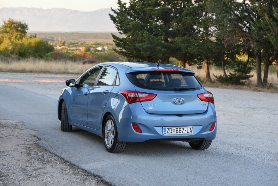 Hyundai i30 1.4 crdi, fotografija 5