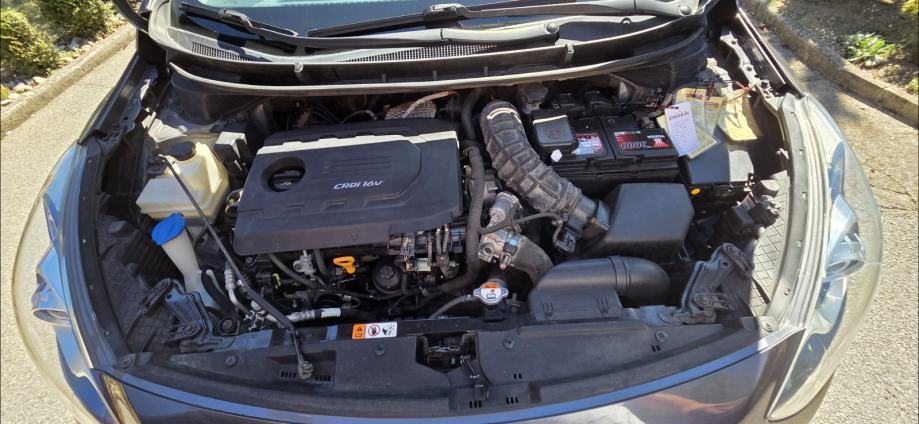 Hyundai i30 1,4 CRDi, fotografija 10