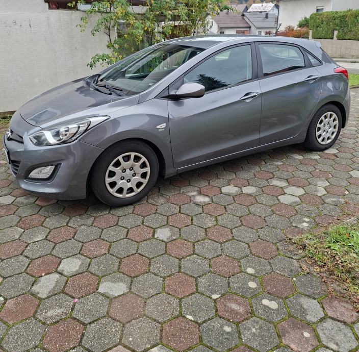Hyundai i30 1,4 CRDi, fotografija 3