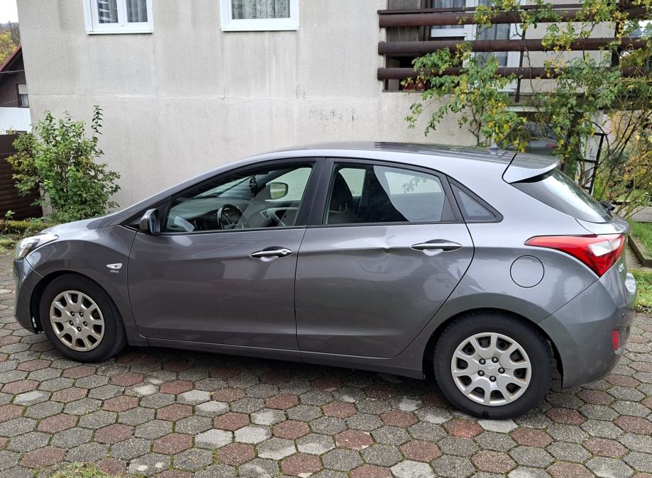 Hyundai i30 1,4 CRDi, fotografija 4