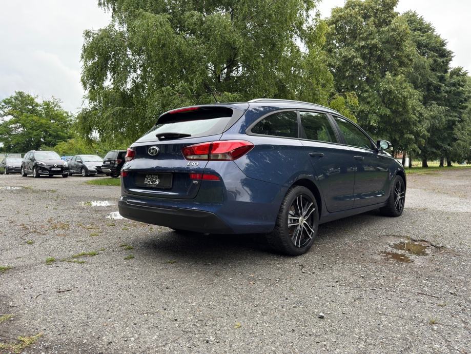 Hyundai i30 1,4 MPI-LED-TEMPOMAT-PARK. SENZORI, fotografija 5