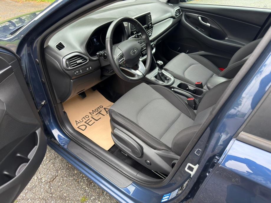 Hyundai i30 1,4 MPI-LED-TEMPOMAT-PARK. SENZORI, fotografija 11