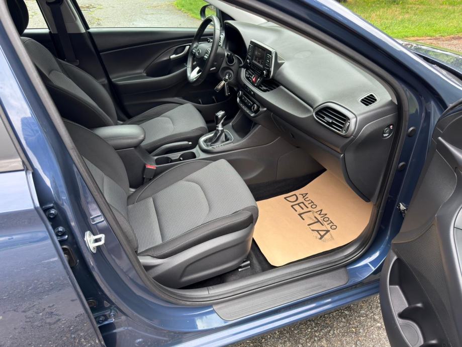 Hyundai i30 1,4 MPI-LED-TEMPOMAT-PARK. SENZORI, fotografija 16