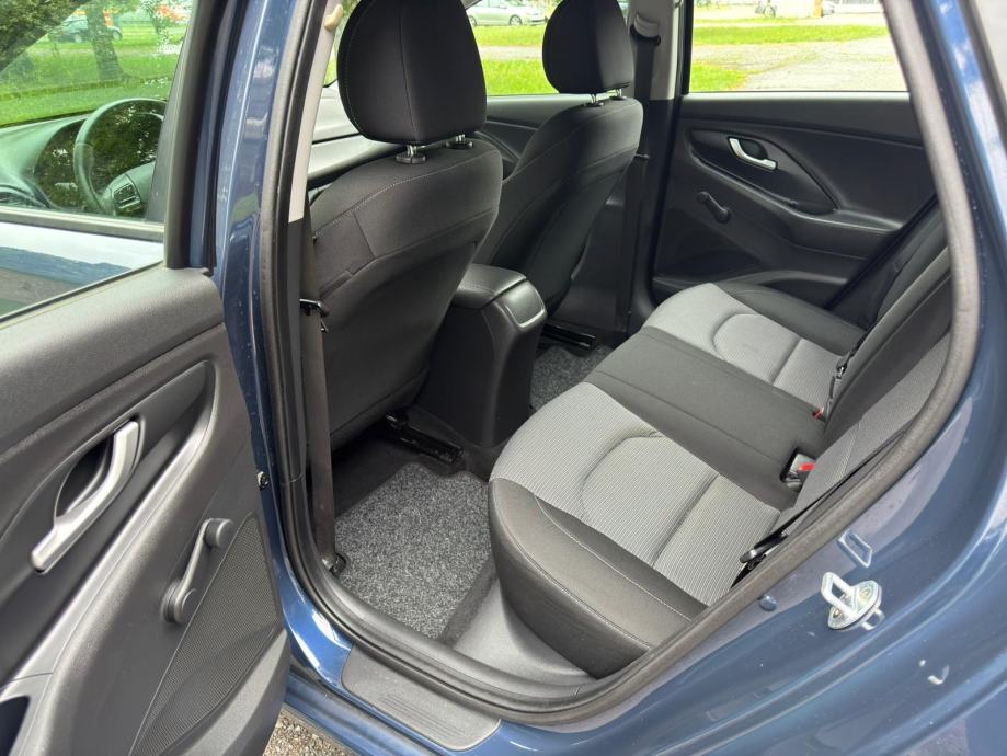 Hyundai i30 1,4 MPI-LED-TEMPOMAT-PARK. SENZORI, fotografija 20