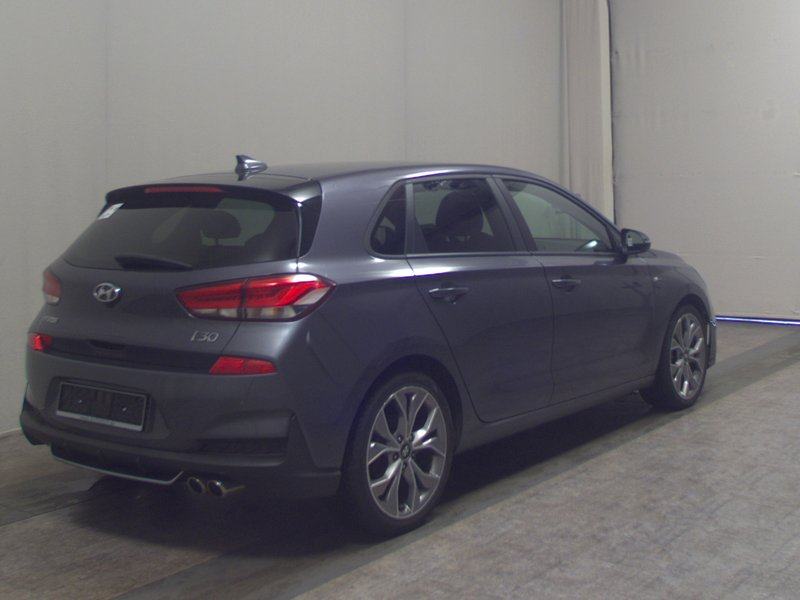 Hyundai i30 1.4 T-GDI N-Line automatik • bežično punjenje • navigacija, fotografija 4