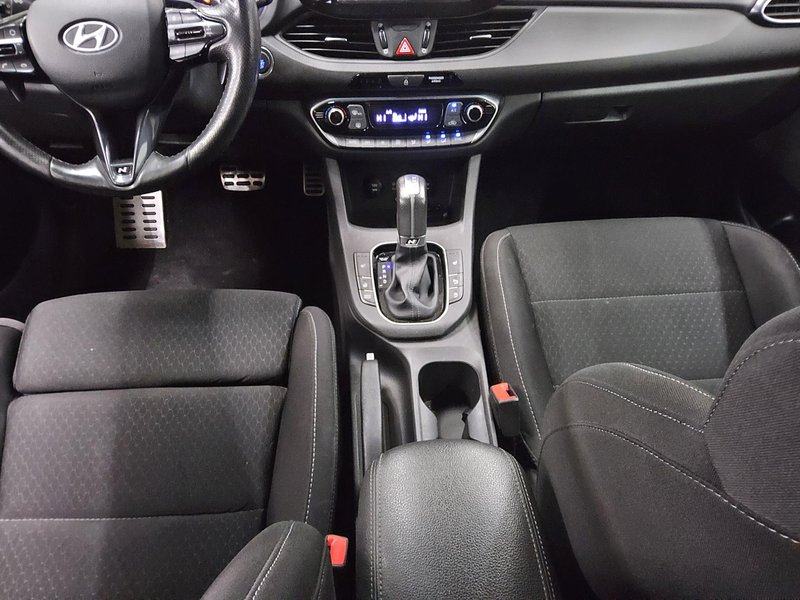 Hyundai i30 1.4 T-GDI N-Line automatik • bežično punjenje • navigacija, fotografija 6