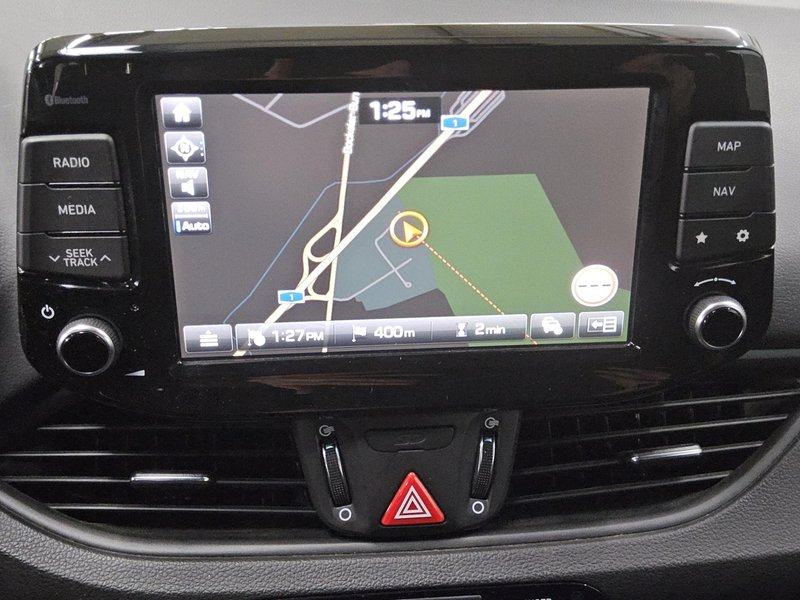 Hyundai i30 1.4 T-GDI N-Line automatik • bežično punjenje • navigacija, fotografija 7
