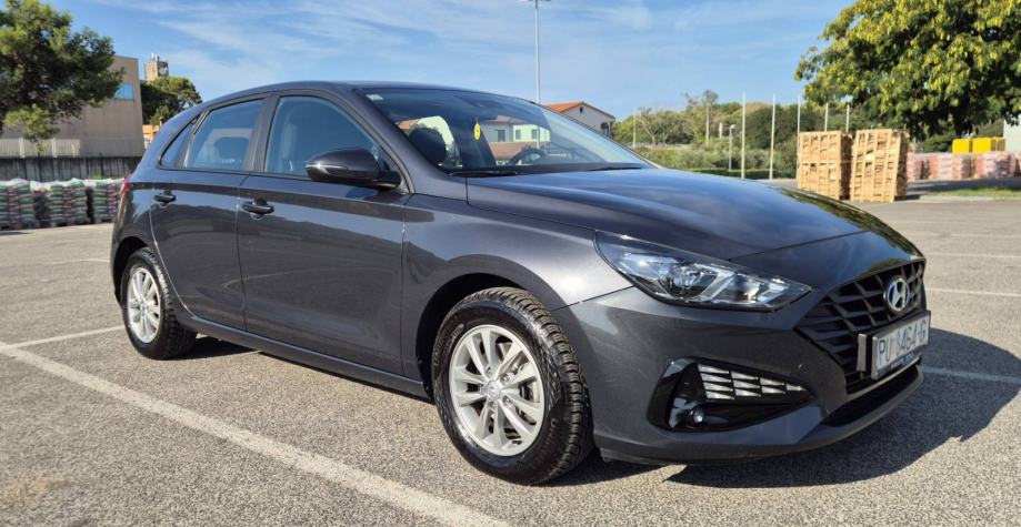 Hyundai i30 1,5 DPI, pogled izvana - slika 4