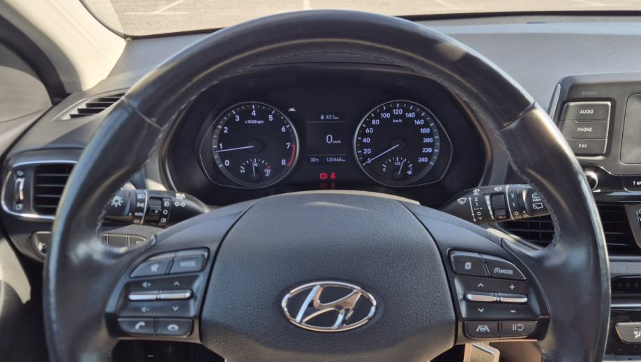 Hyundai i30 1,5 DPI, fotografija 10