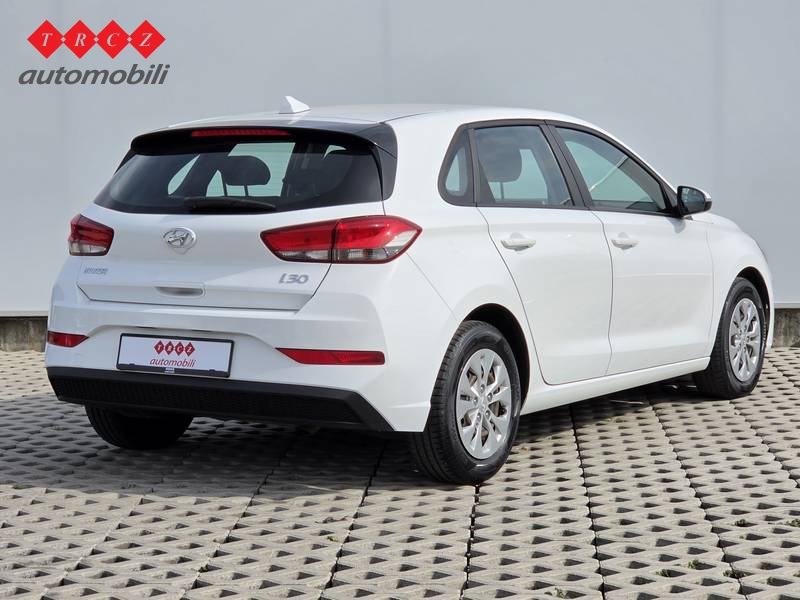 HYUNDAI I30 1.6 CRDi 115 TREND, fotografija 4