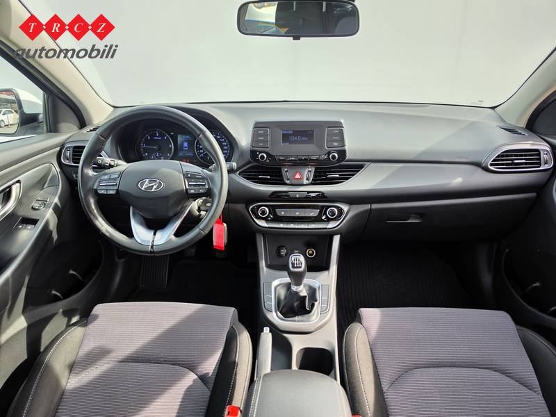 HYUNDAI I30 1.6 CRDi 115 TREND, fotografija 8