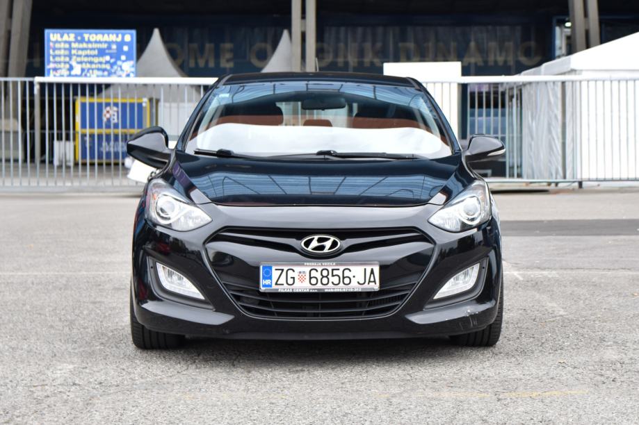 Hyundai i30 1,6 CRDi, 2015.g., fotografija 4