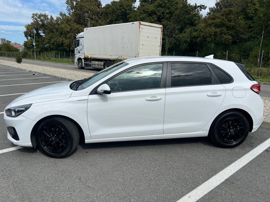 HYUNDAI I30 1.6 CRDI 2021GOD-RADARI LINE ASSIST-ZASTITA OD SUDARA, fotografija 7
