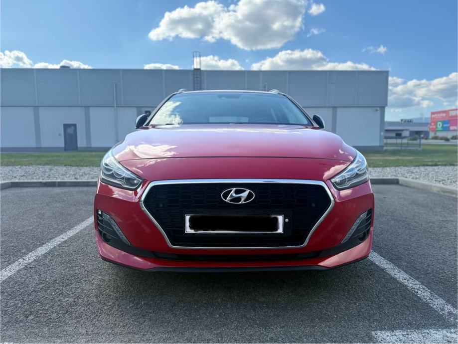 Hyundai i30 1,6 CRDi.-KAMERA-CARPLAY-LED-ALU-GRIJANJE VOL+SJEDALA, fotografija 7
