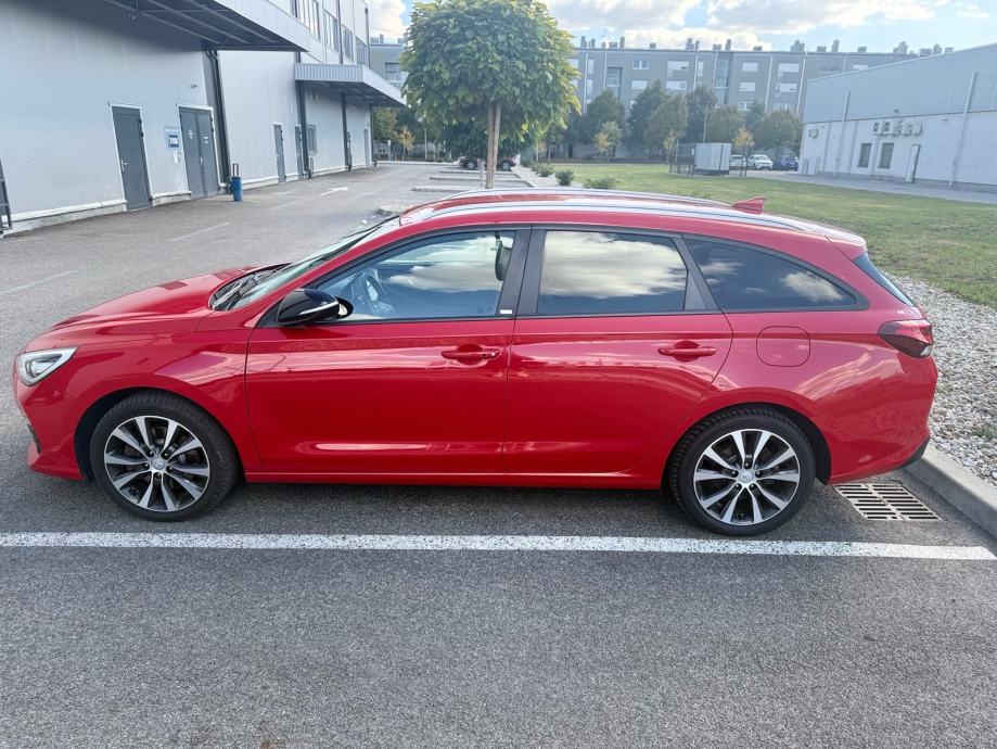 Hyundai i30 1,6 CRDi.-KAMERA-CARPLAY-LED-ALU-GRIJANJE VOL+SJEDALA, fotografija 6