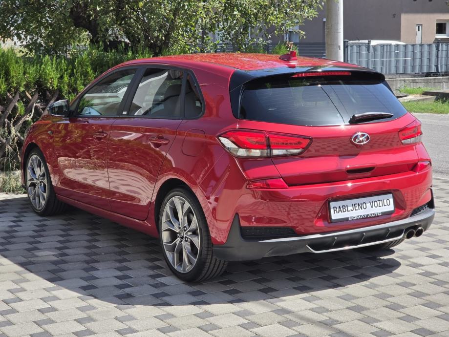 Hyundai i30 1,6 CRDi❗️N-Line❗️FULL LED - ALCANTARA - KAMERA - JAMSTVO, fotografija 7