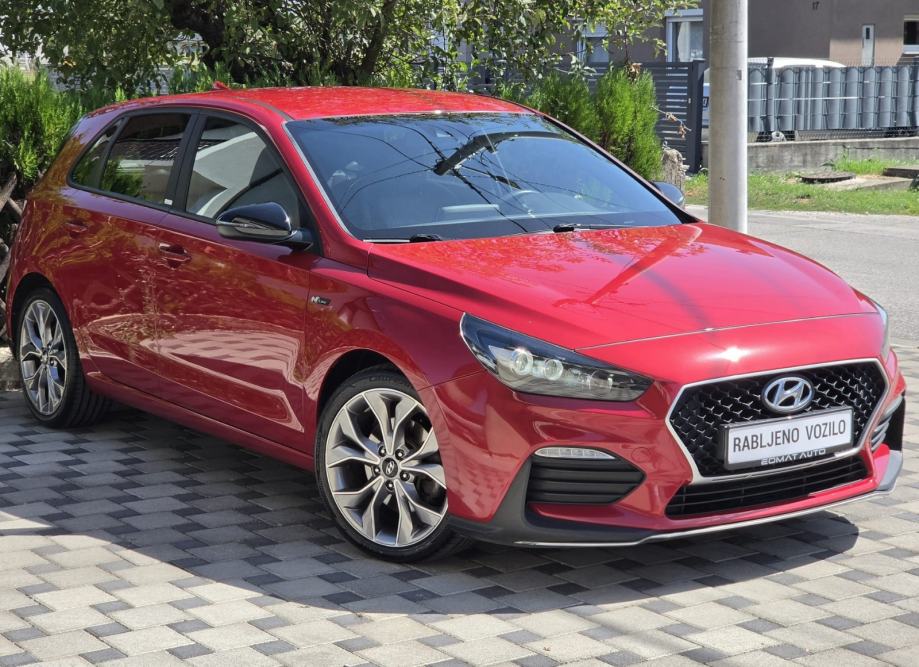 Hyundai i30 1,6 CRDi❗️N-Line❗️FULL LED - ALCANTARA - KAMERA - JAMSTVO, fotografija 3