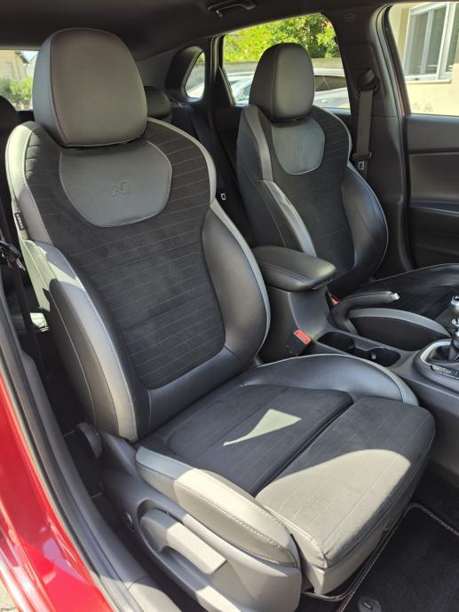 Hyundai i30 1,6 CRDi❗️N-Line❗️FULL LED - ALCANTARA - KAMERA - JAMSTVO, fotografija 15