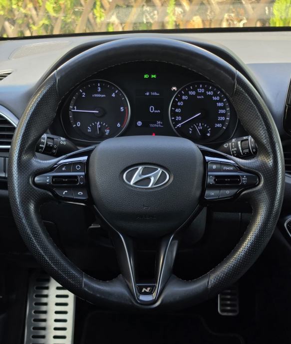 Hyundai i30 1,6 CRDi❗️N-Line❗️FULL LED - ALCANTARA - KAMERA - JAMSTVO, fotografija 18