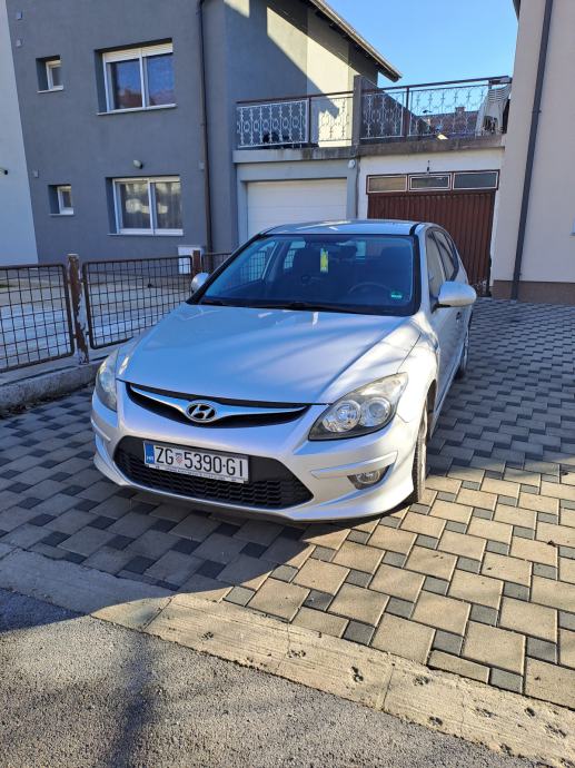 Hyundai I30 Cw 1.6 Crdi Kfz Steuer Hyundai i30 1,6 CRDi, 2011 god.