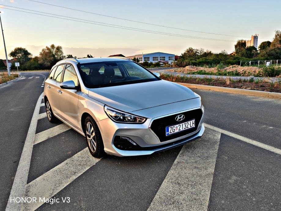 Hyundai i30 1.6 CRDi, fotografija 7