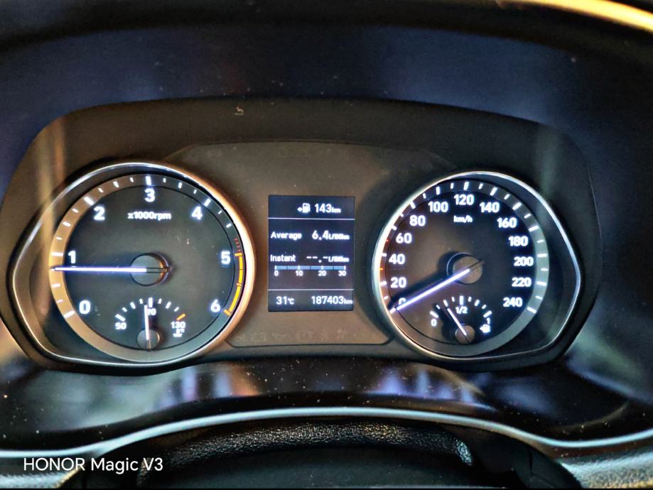 Hyundai i30 1.6 CRDi, fotografija 18