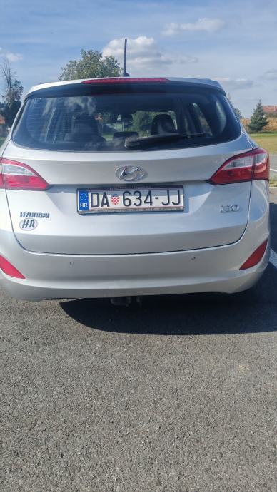 Hyundai i30 1,6 CRDi, pogled izvana - slika 2