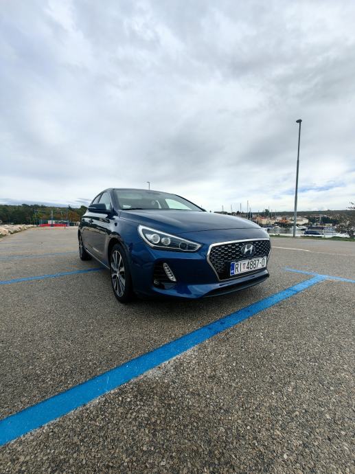 Hyundai i30 1,6 CRDi, fotografija 6