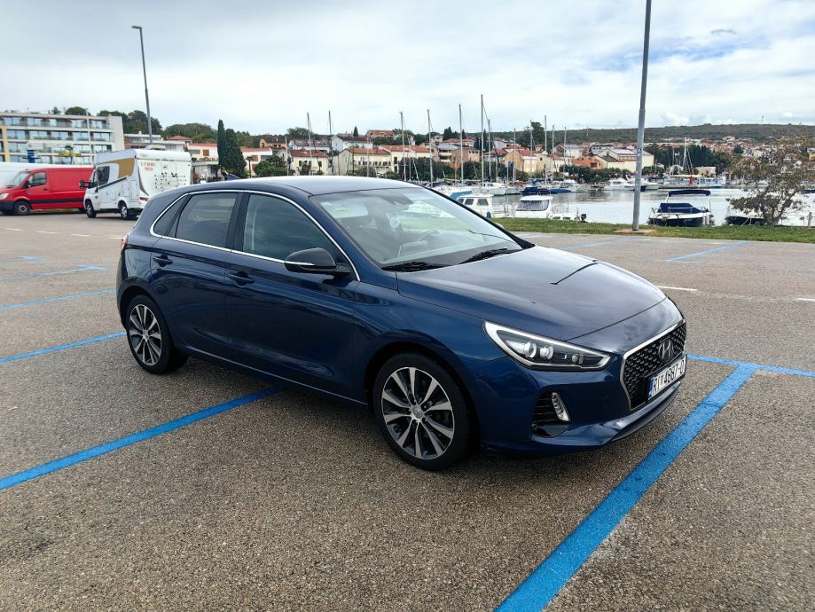 Hyundai i30 1,6 CRDi, fotografija 2