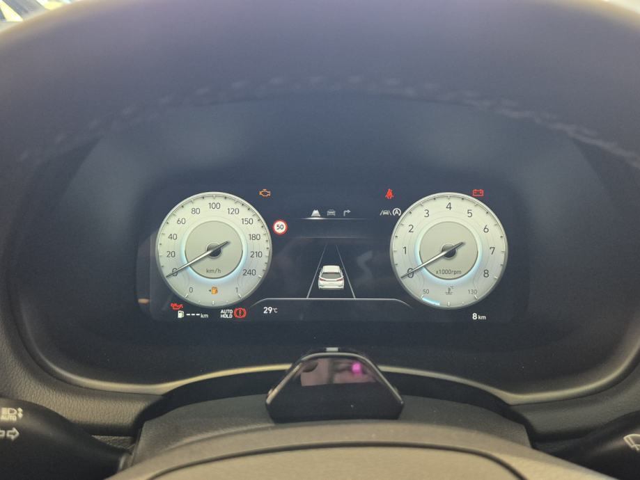 Hyundai i30 115KS 2WD 6MT FIFA WORLD CUP EDITION POPUST 4.000 EUR !!, fotografija 9