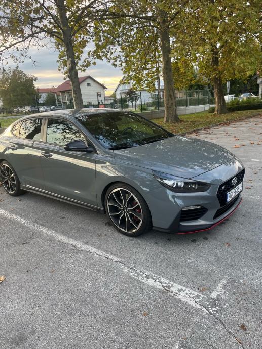 Hyundai i30 2.0 T-GDI, fotografija 7