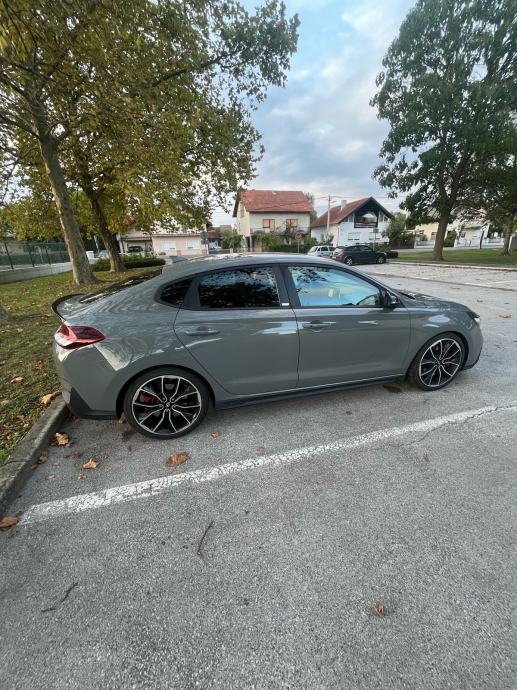 Hyundai i30 2.0 T-GDI, fotografija 6