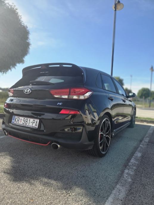 Hyundai i30 2.0 T-GDI, fotografija 2